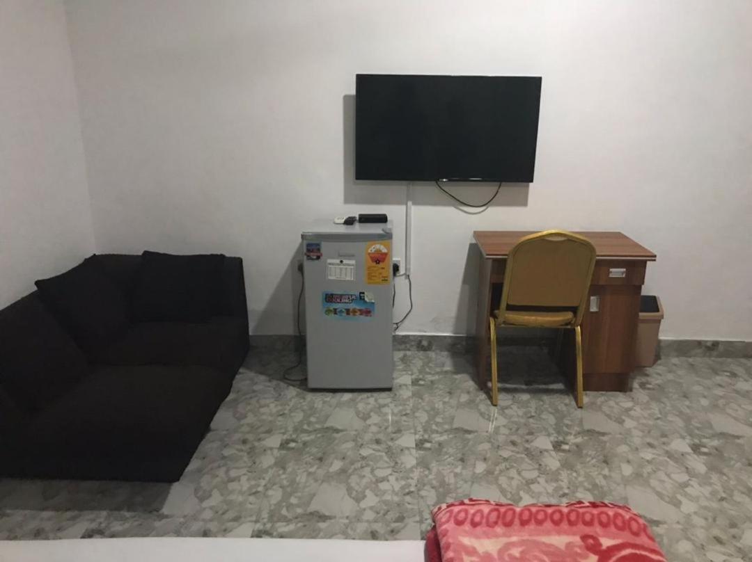 Nana'S Holiday Let Adenta المظهر الخارجي الصورة
